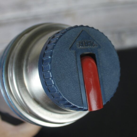 Blue Thermos Vacuum Bottle Model 2480 King Seeley 1 LT Stainless Steel Vintage - Picture 12 of 16